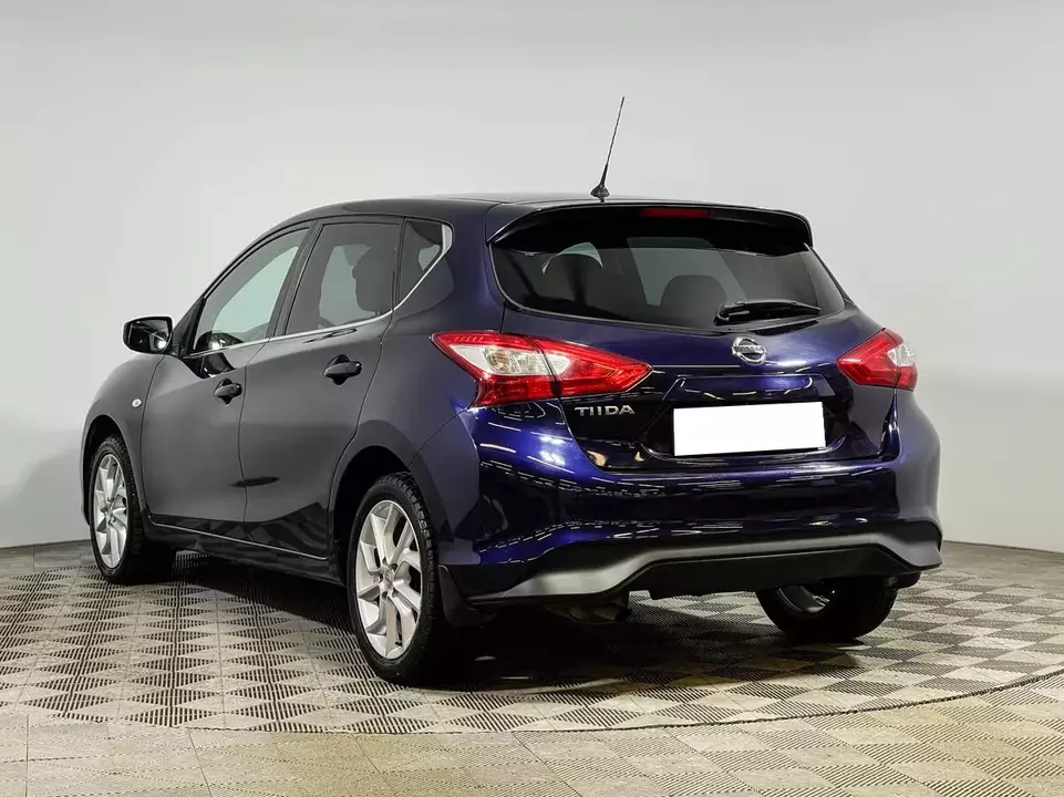 Nissan Tiida, фото №7