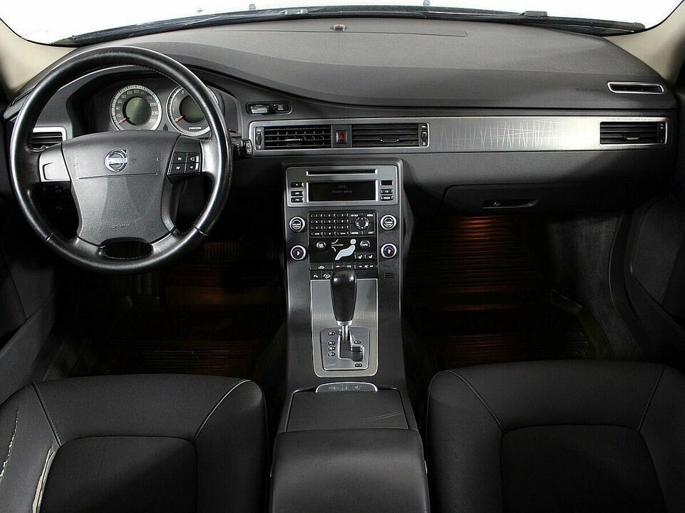 Volvo XC70, фото №10