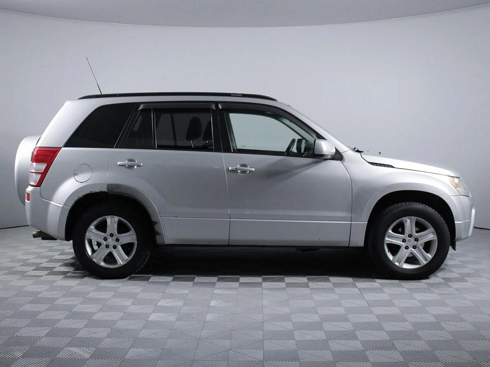 Suzuki Grand Vitara, фото №4