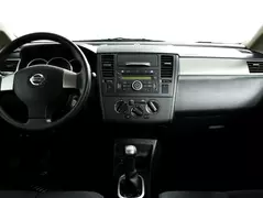 Nissan Tiida, фото №11