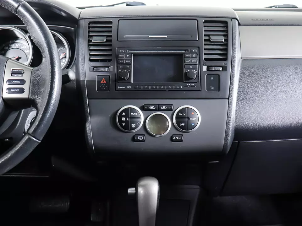 Nissan Tiida, фото №14