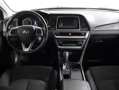 Hyundai Sonata, фото №11