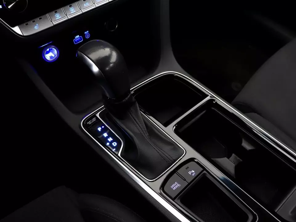 Hyundai Sonata, фото №16