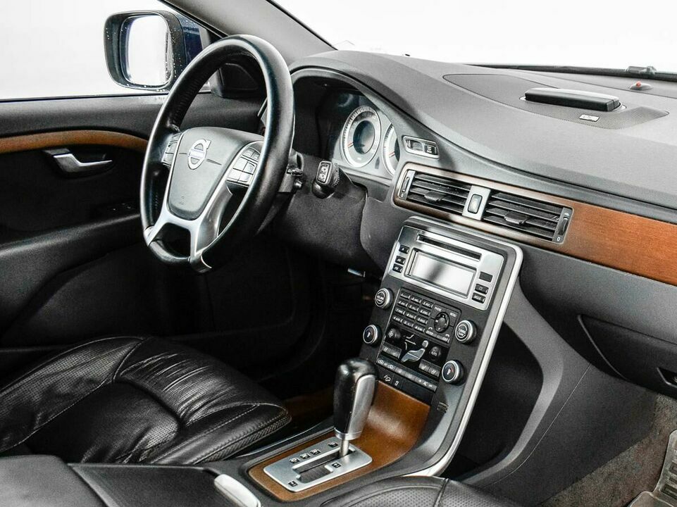 Volvo XC70, фото №10