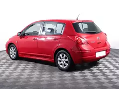 Nissan Tiida, фото №7