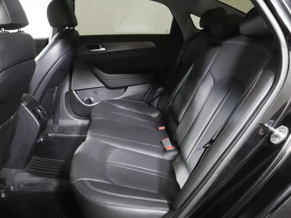 Hyundai Sonata, фото №10