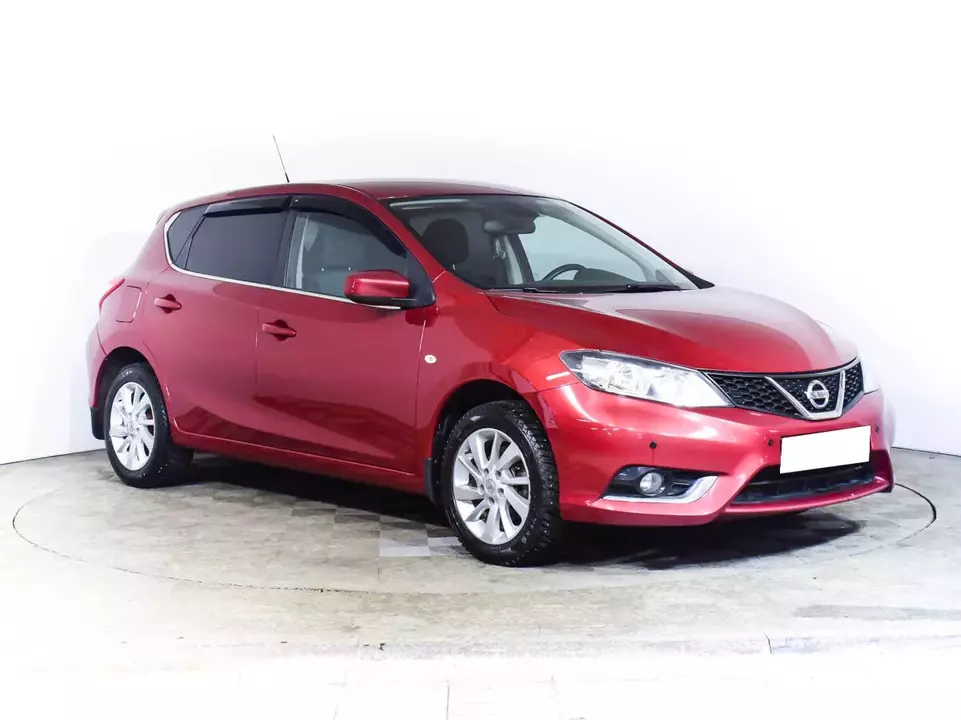 Nissan Tiida, фото №3