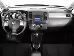 Nissan Tiida, фото №8