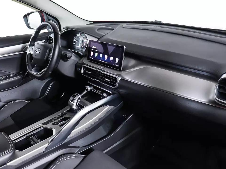 Geely Coolray, фото №11
