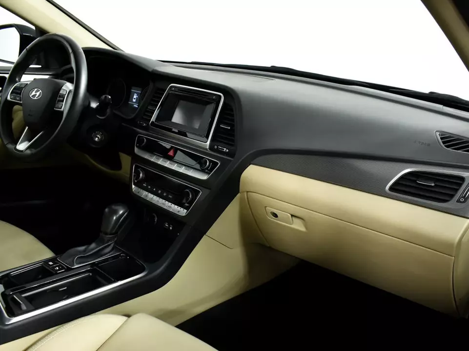 Hyundai Sonata, фото №9