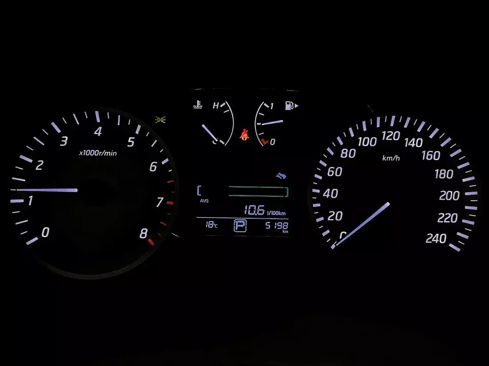 Nissan Tiida, фото №17