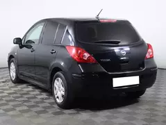 Nissan Tiida, фото №7