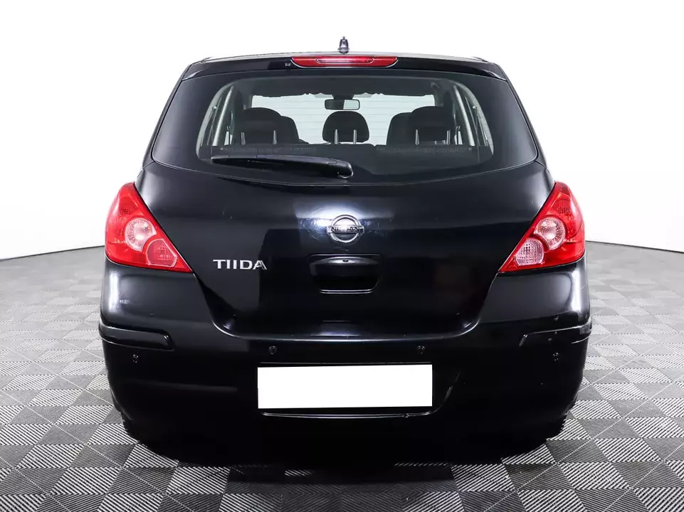 Nissan Tiida, фото №6