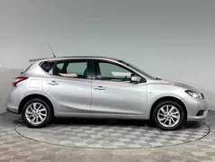 Nissan Tiida, фото №4