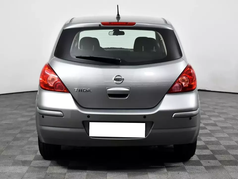 Nissan Tiida, фото №6