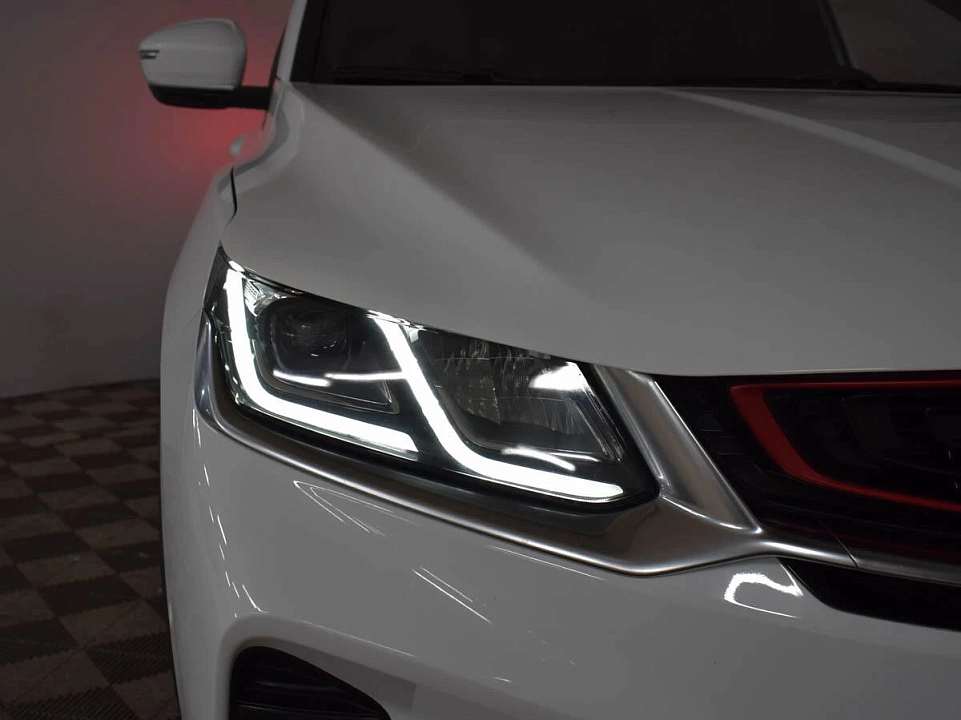 Geely Coolray, фото №23