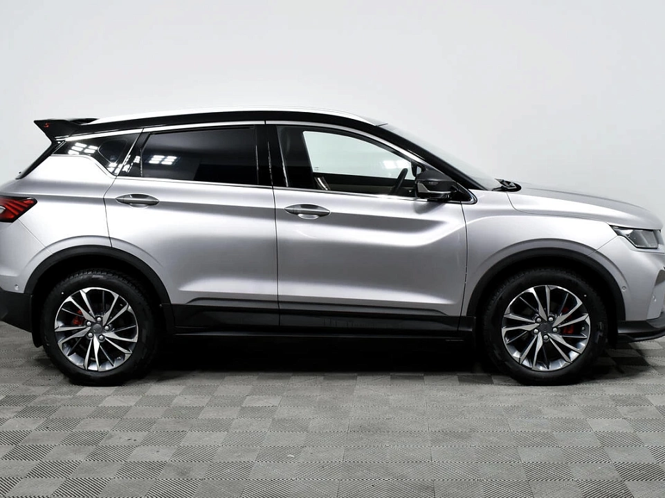 Geely Coolray, фото №4