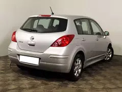 Nissan Tiida, фото №4