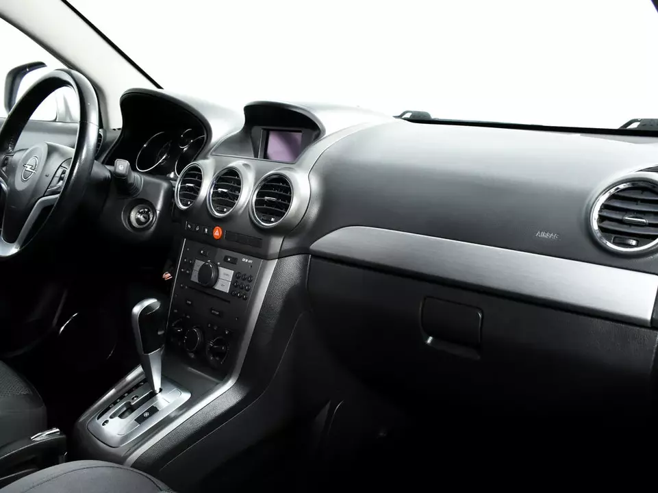 Opel Antara, фото №9