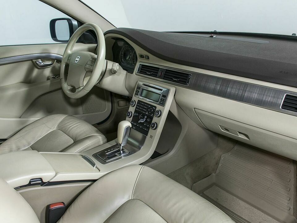 Volvo XC70, фото №13