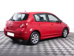 Nissan Tiida, фото №5