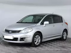 Nissan Tiida, фото №1
