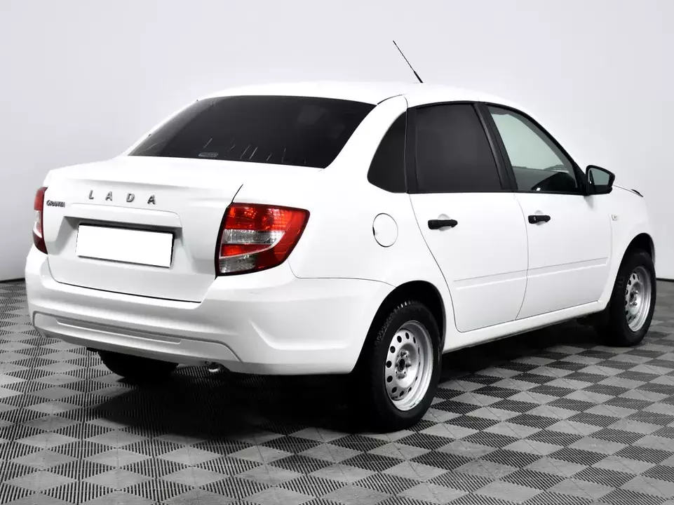 LADA (ВАЗ) Granta, фото №5