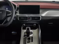 Geely Coolray, фото №11