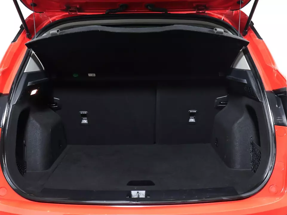 Geely Coolray, фото №10