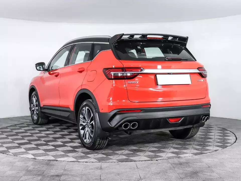 Geely Coolray, фото №7