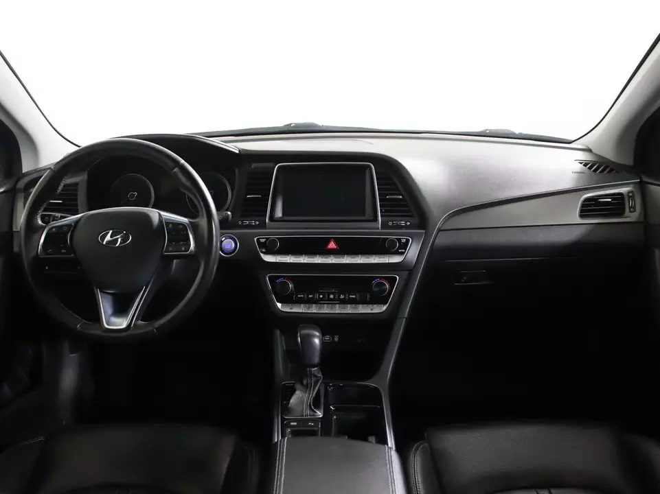 Hyundai Sonata, фото №11