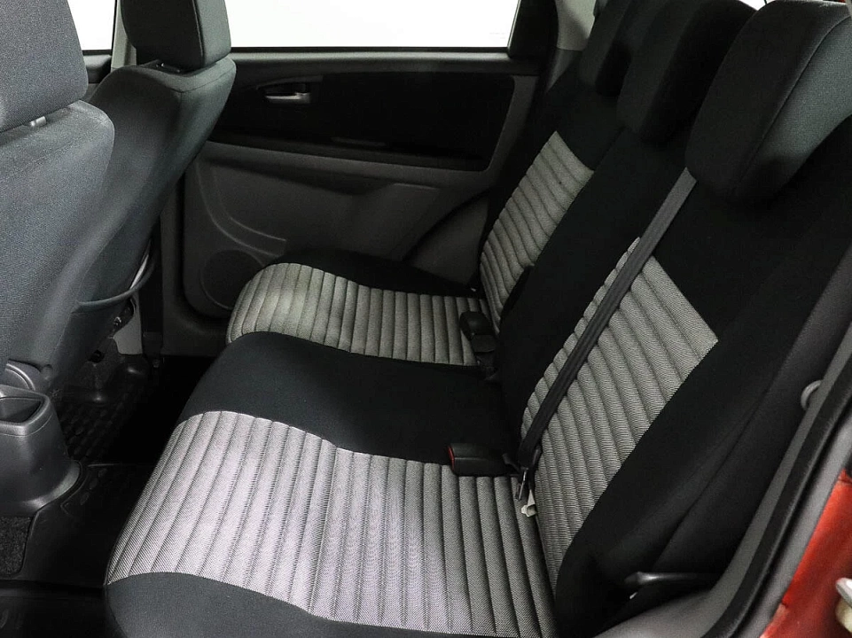 Suzuki SX4, фото №10