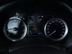 Nissan Tiida, фото №11