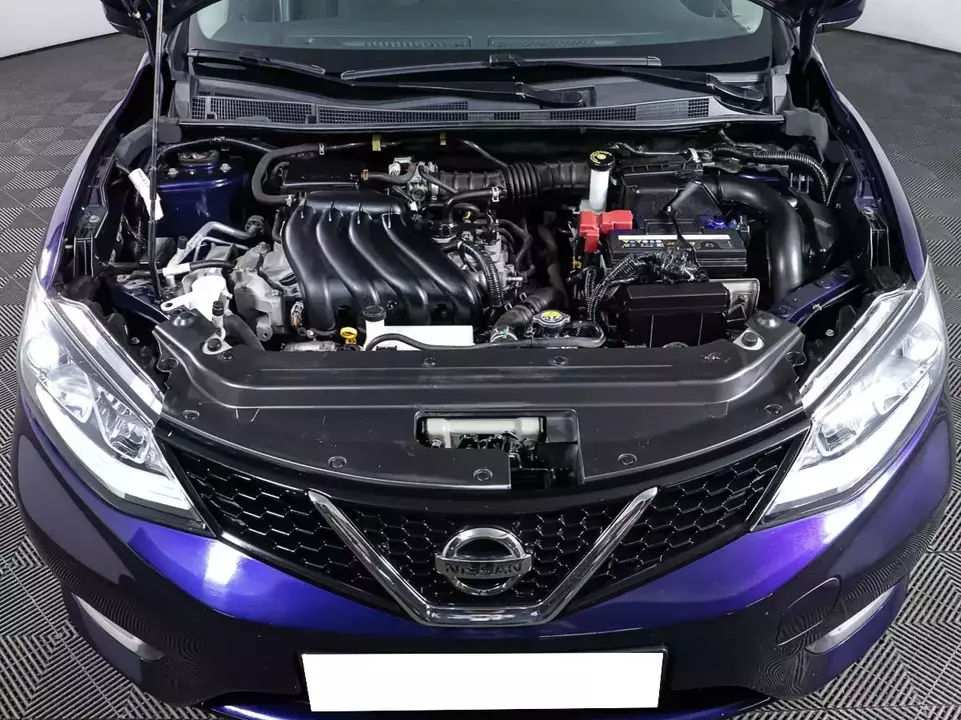 Nissan Tiida, фото №9