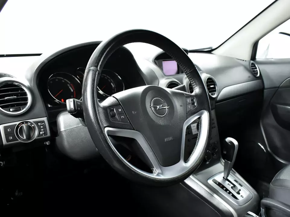 Opel Antara, фото №13