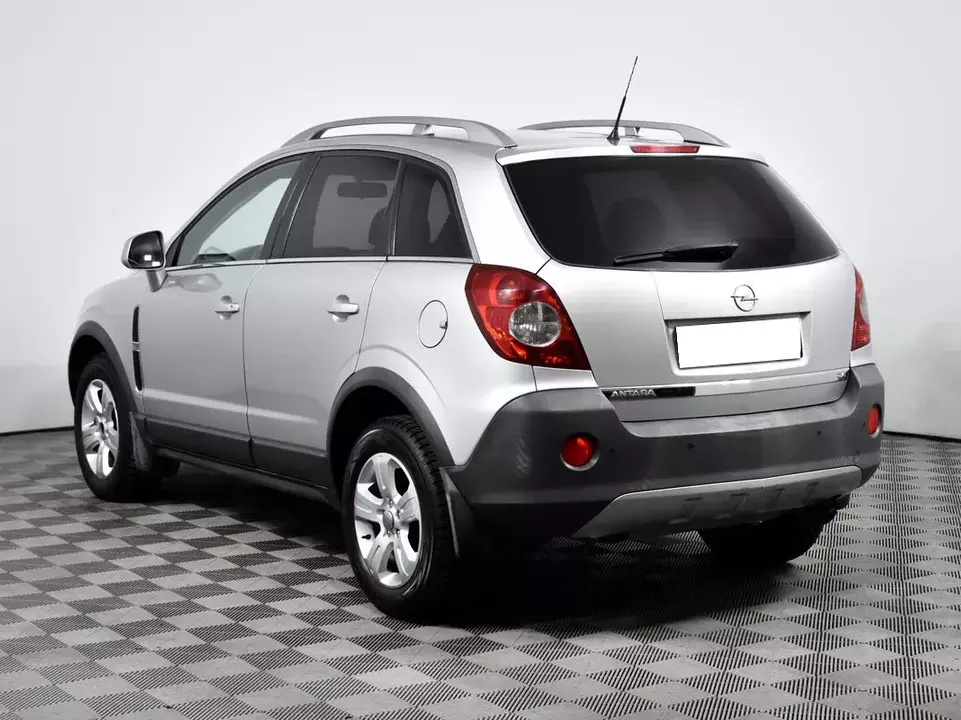 Opel Antara, фото №7