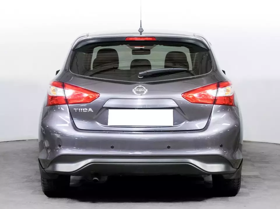 Nissan Tiida, фото №6