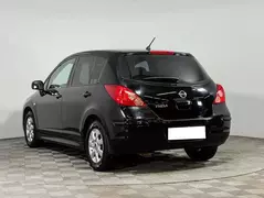 Nissan Tiida, фото №7