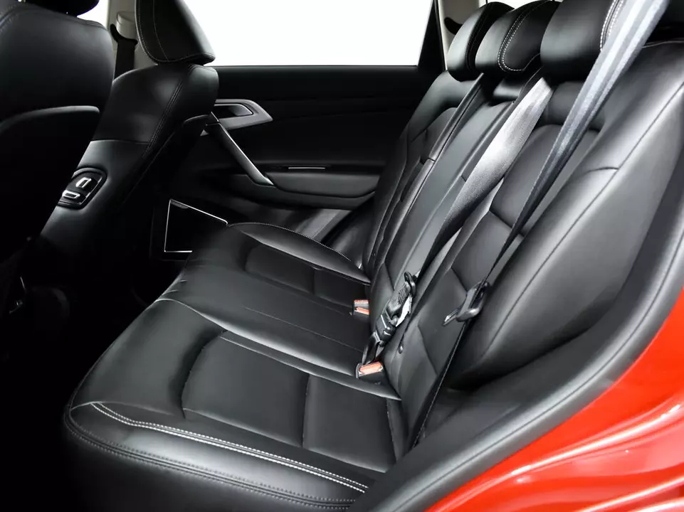 Geely Atlas, фото №12