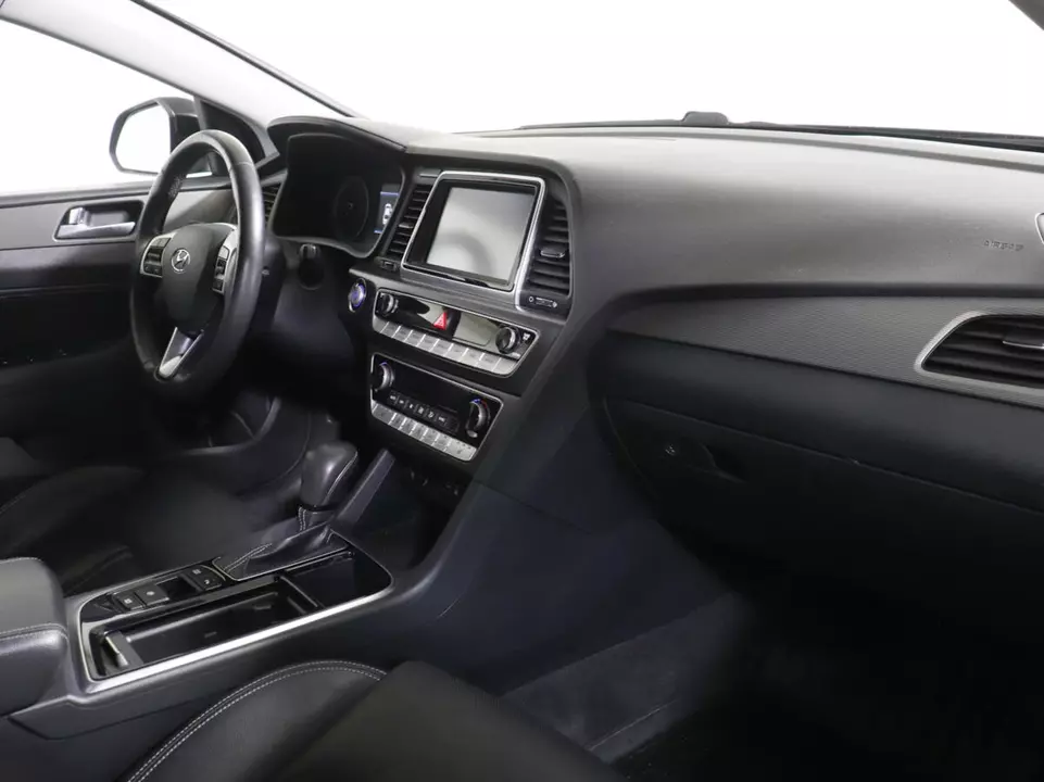 Hyundai Sonata, фото №9