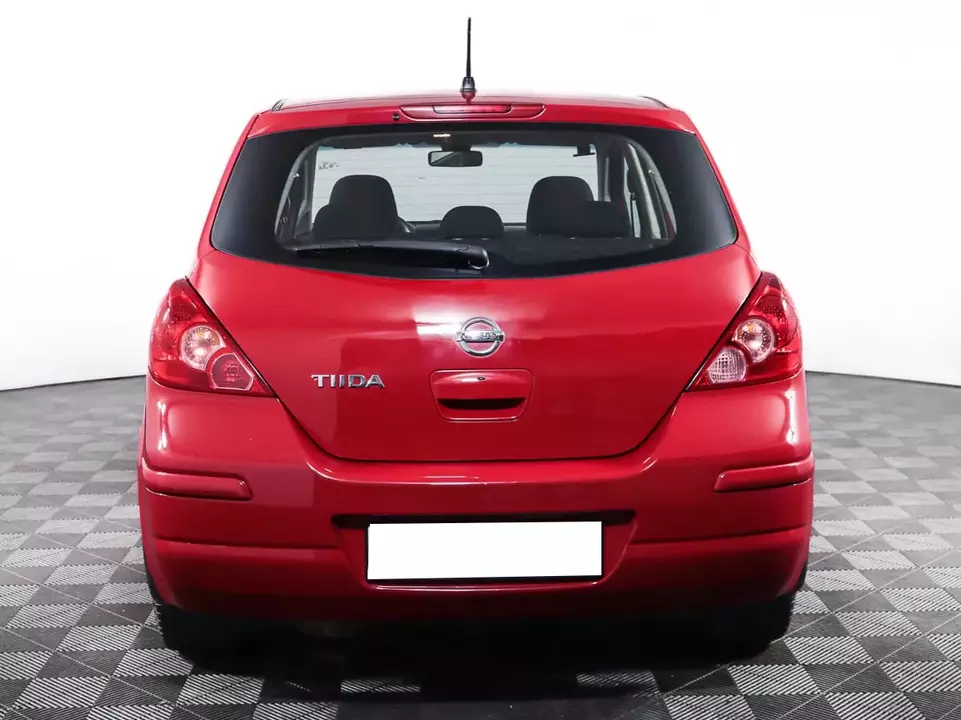 Nissan Tiida, фото №6