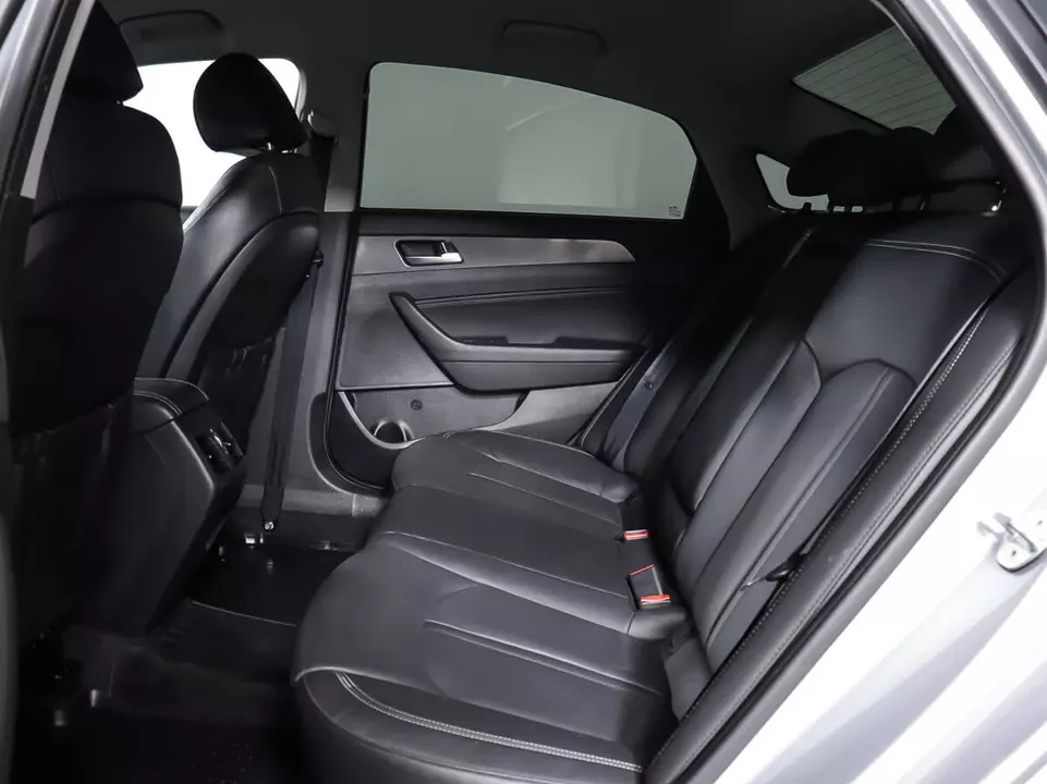 Hyundai Sonata, фото №12