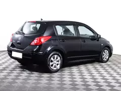 Nissan Tiida, фото №5