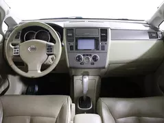 Nissan Tiida, фото №12