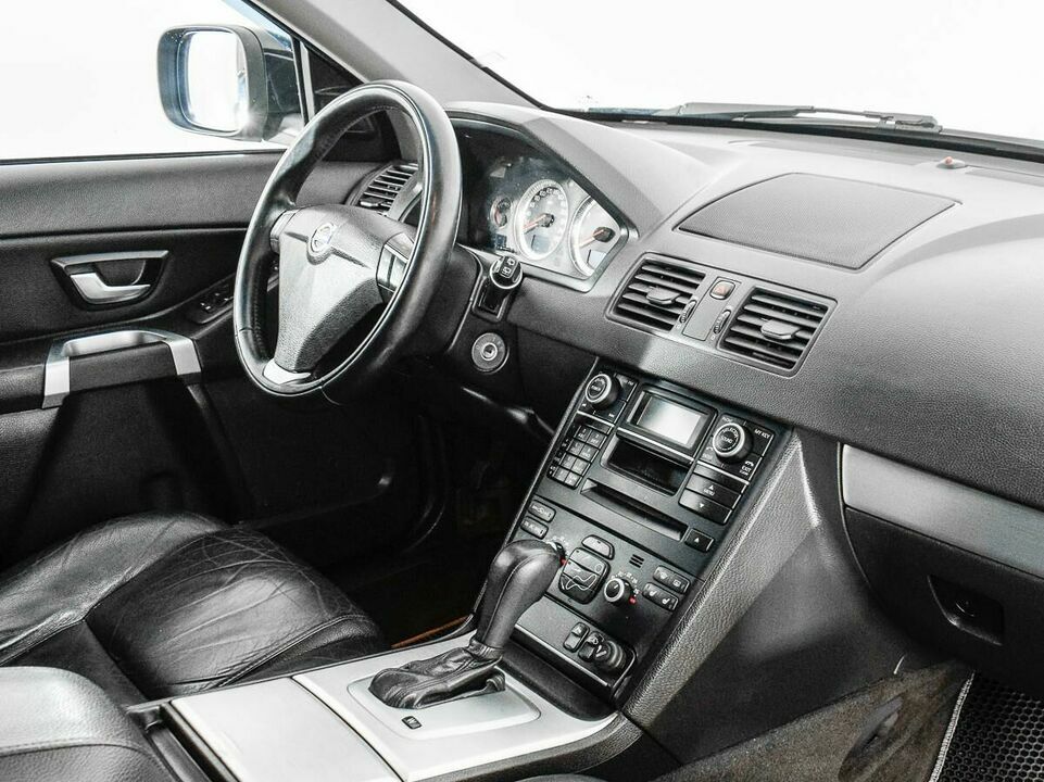 Volvo XC90, фото №10
