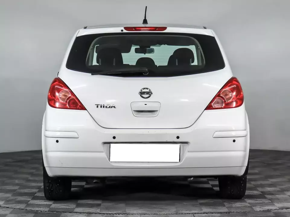 Nissan Tiida, фото №6