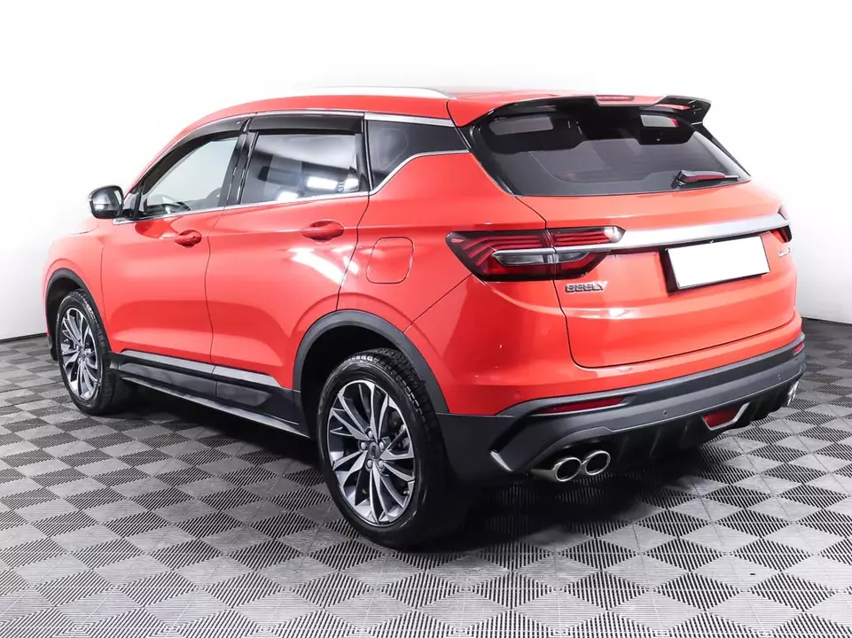 Geely Coolray, фото №7