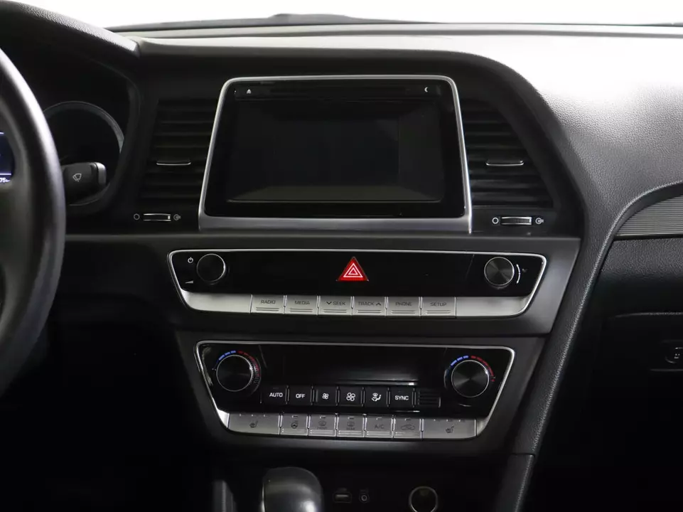 Hyundai Sonata, фото №12